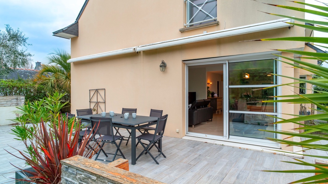 Photo of Outdoor in Damgan