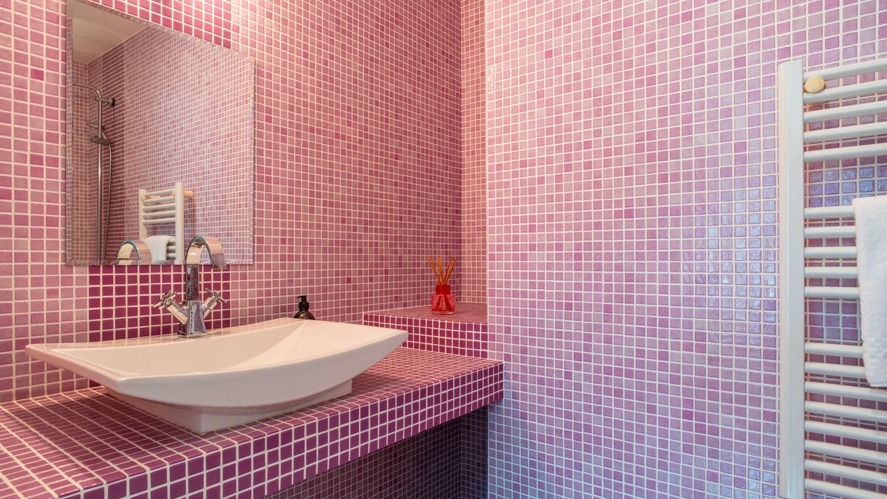 Photo of Bathroom in Damgan