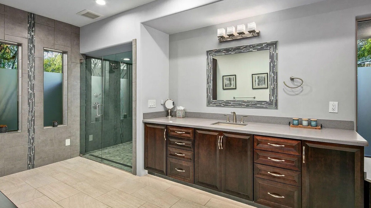 Photo of Bathroom in Desert Mountain