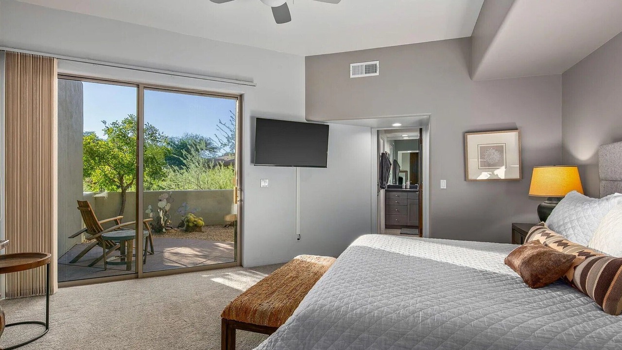 Photo of Bedroom in Desert Mountain