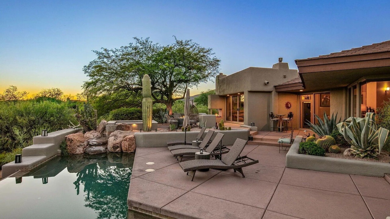 Photo of Outdoor in Desert Mountain