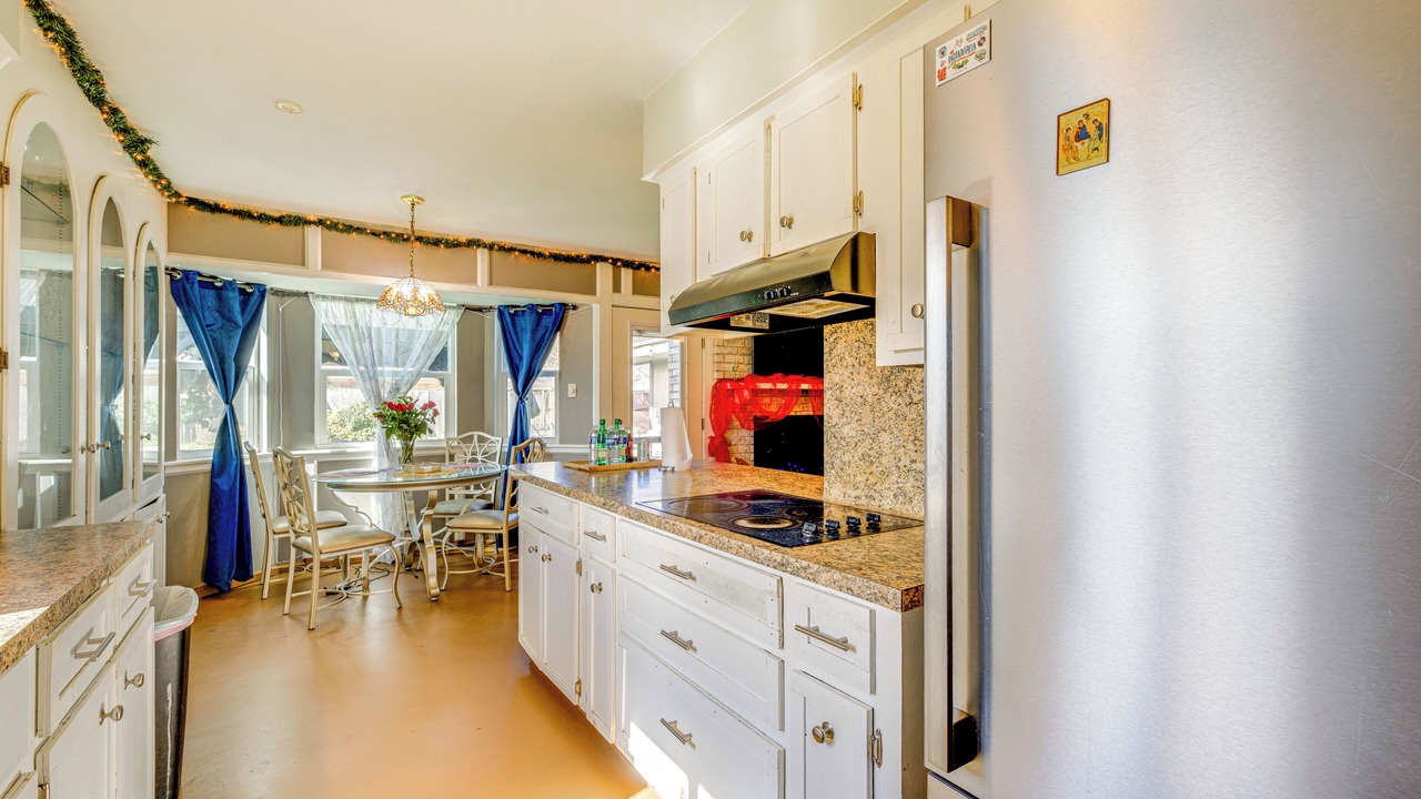 Photo of Kitchen in South Side