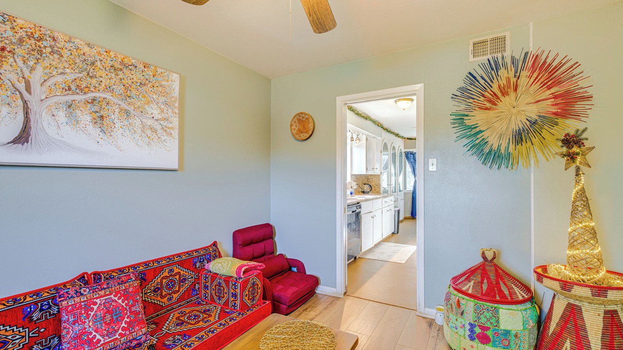 Photo of Livingroom in South Side