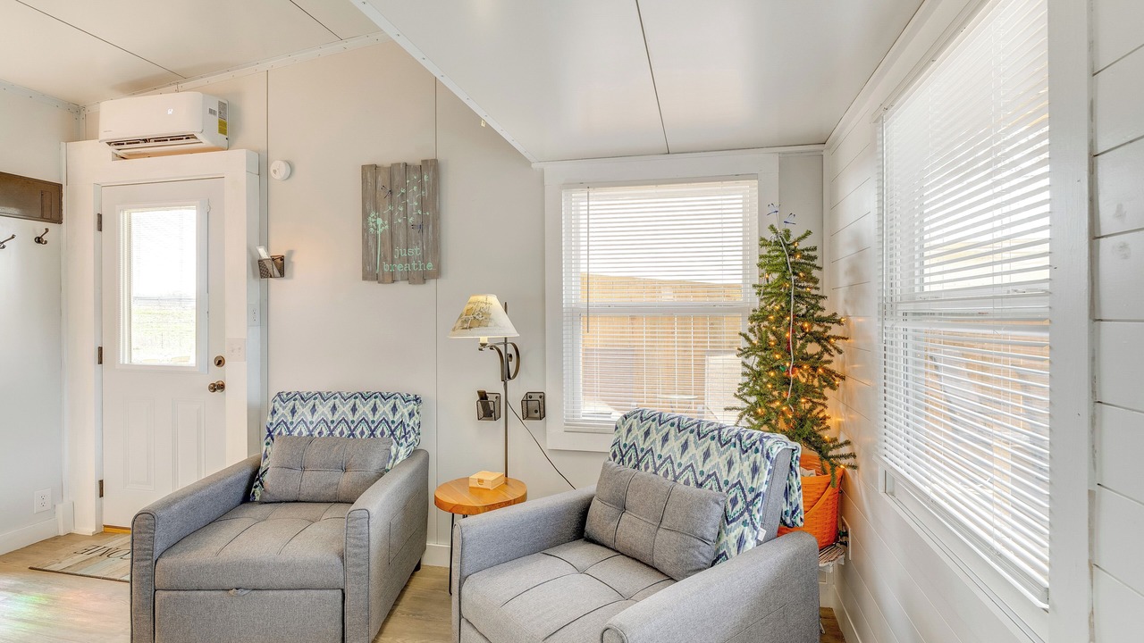 Photo of Livingroom in Woodville