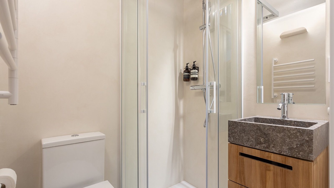 Photo of Bathroom in El Poble-sec