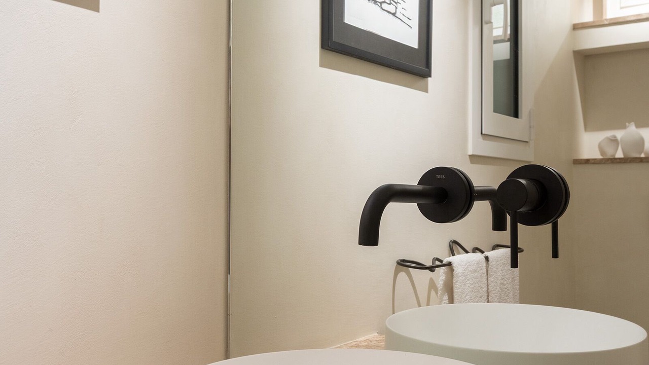 Photo of Bathroom in El Poble-sec