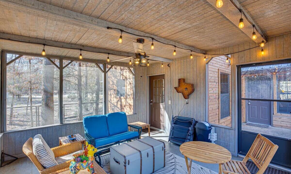 Photo of Livingroom in Streetman