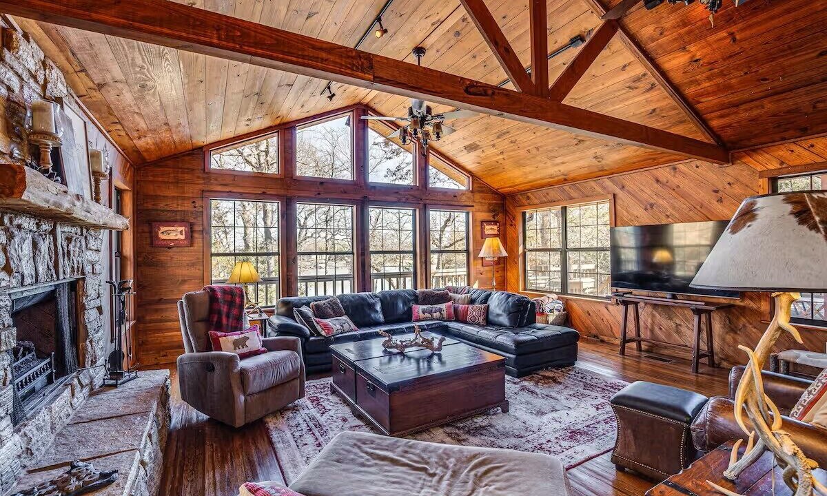Photo of Livingroom in Streetman