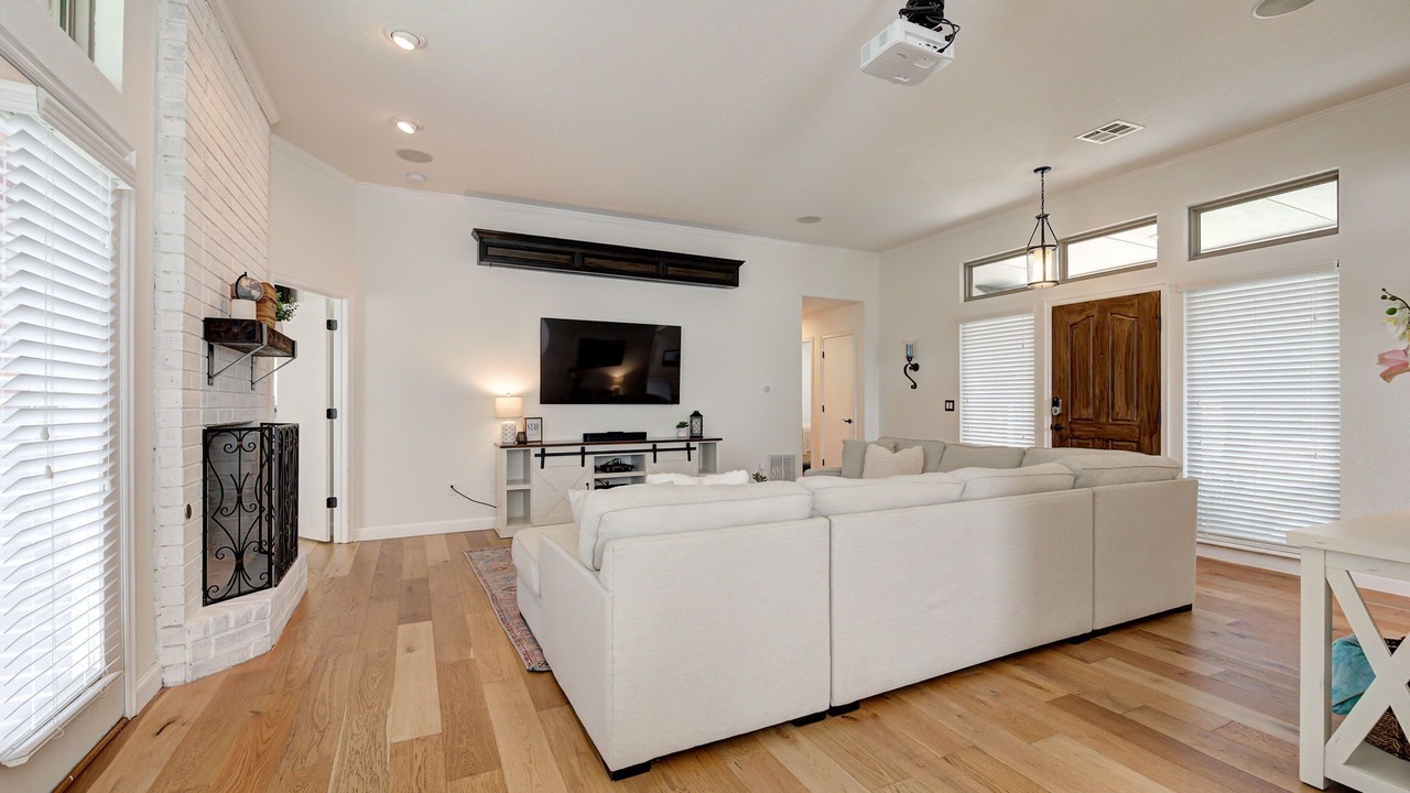 Photo of Livingroom in Norman
