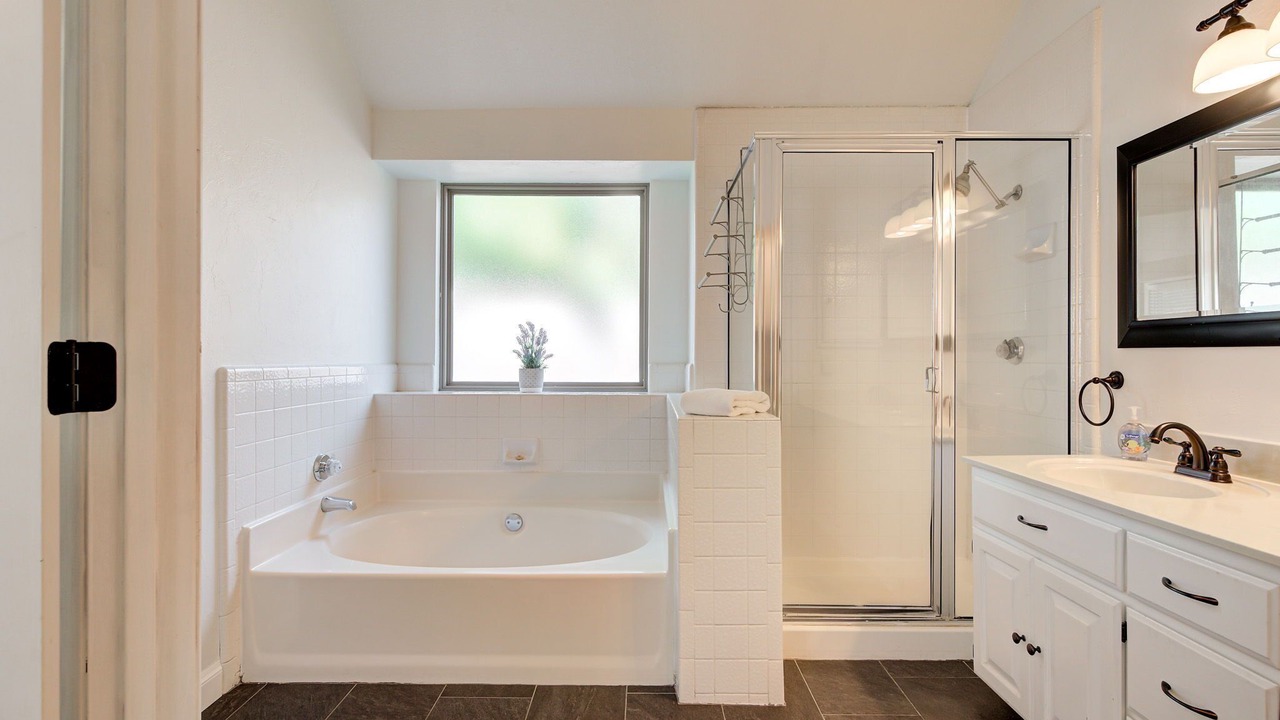 Photo of Bathroom in Norman