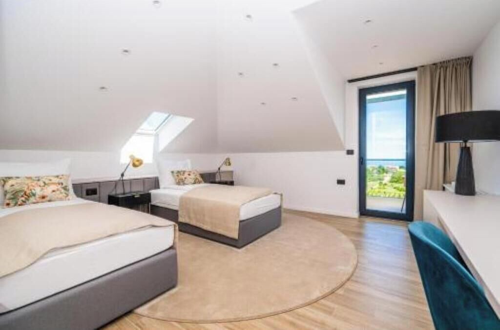 Photo of Bedroom in Komiza
