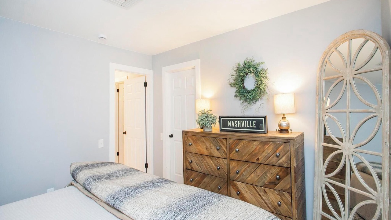Photo of Bedroom in North Capitol
