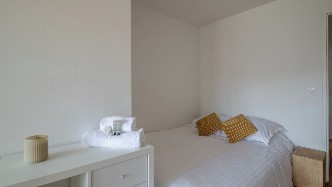 Photo of Bedroom in La Demi - Lune