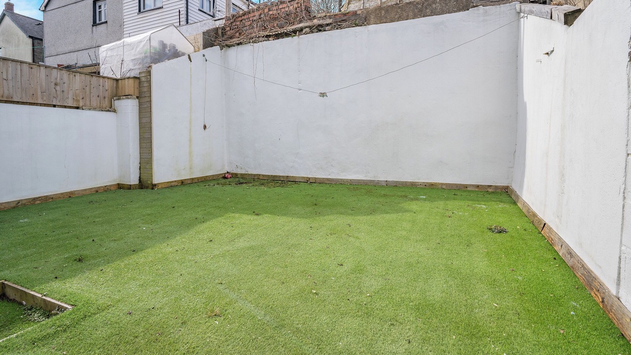 Photo of Others in Mountain Ash