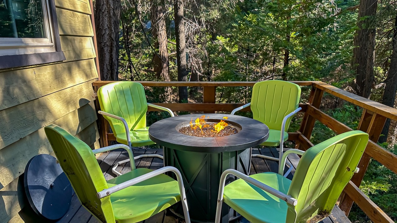Photo of Outdoor in Cedar Glen