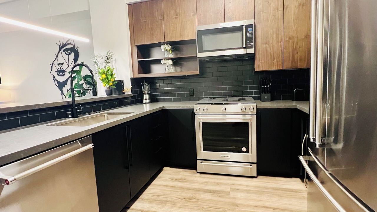 Photo of Kitchen in Mid City