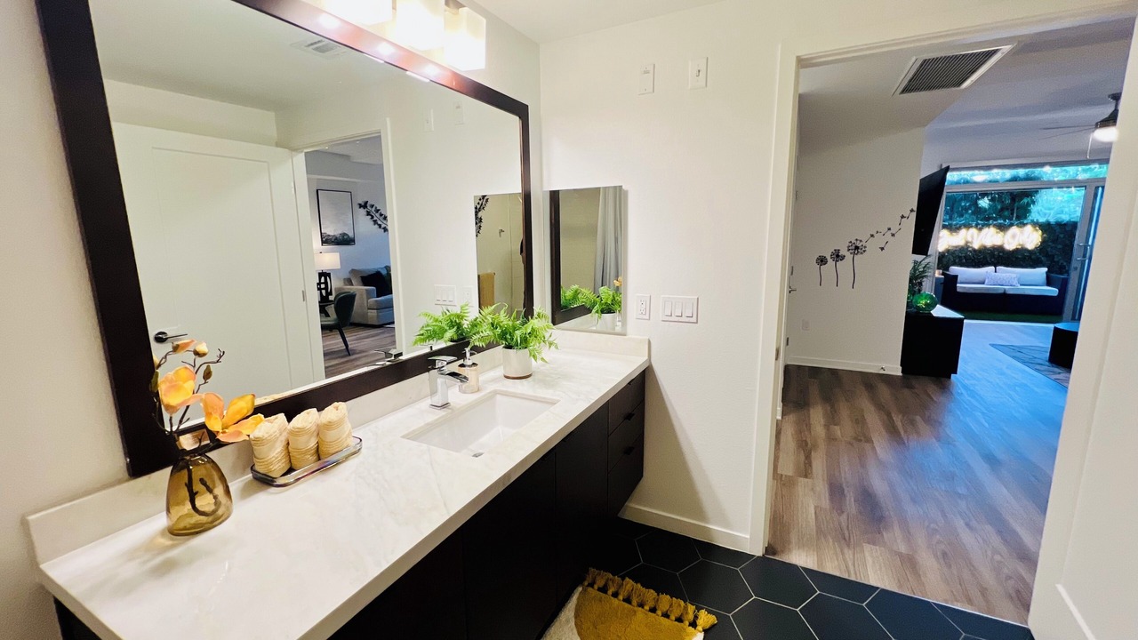 Photo of Bathroom in Mid City