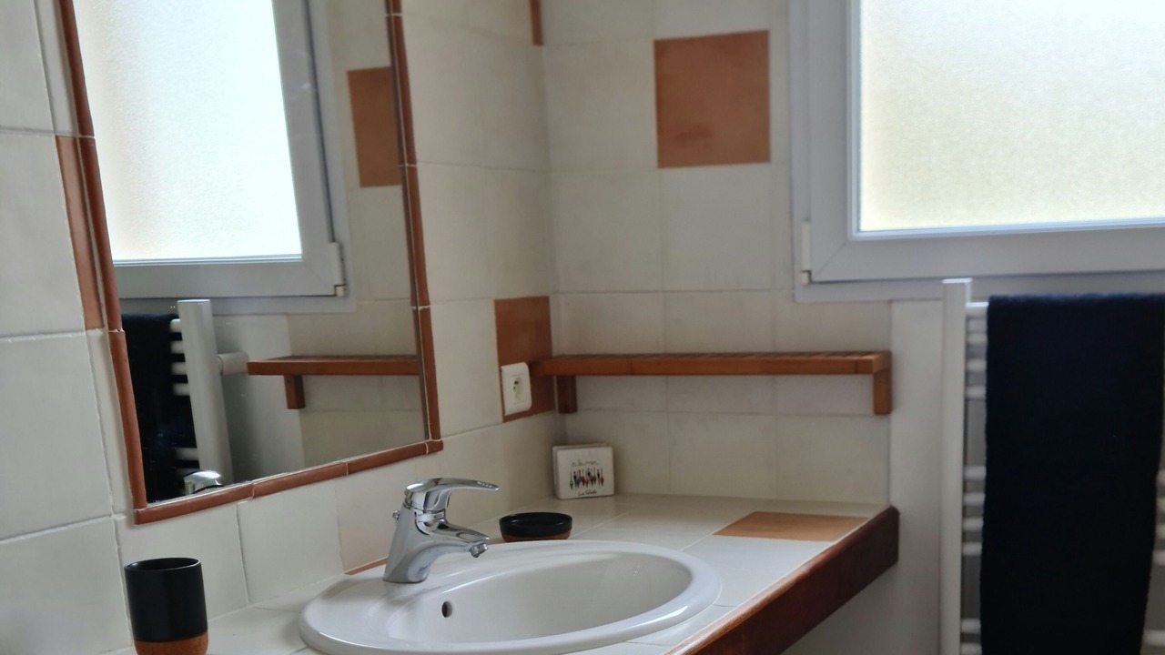 Photo of Bathroom in Saint-Nazaire