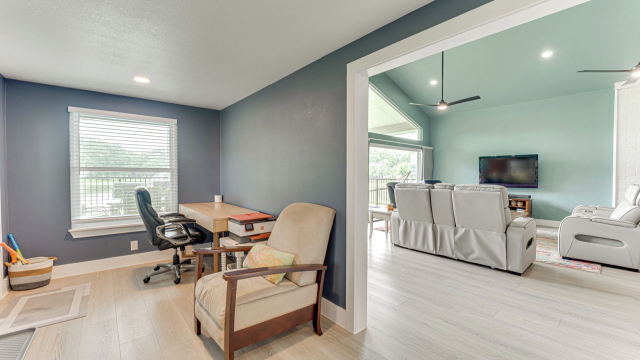 Photo of Livingroom in Tool