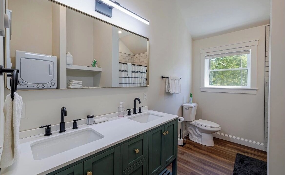 Photo of Bathroom in Ellsworth