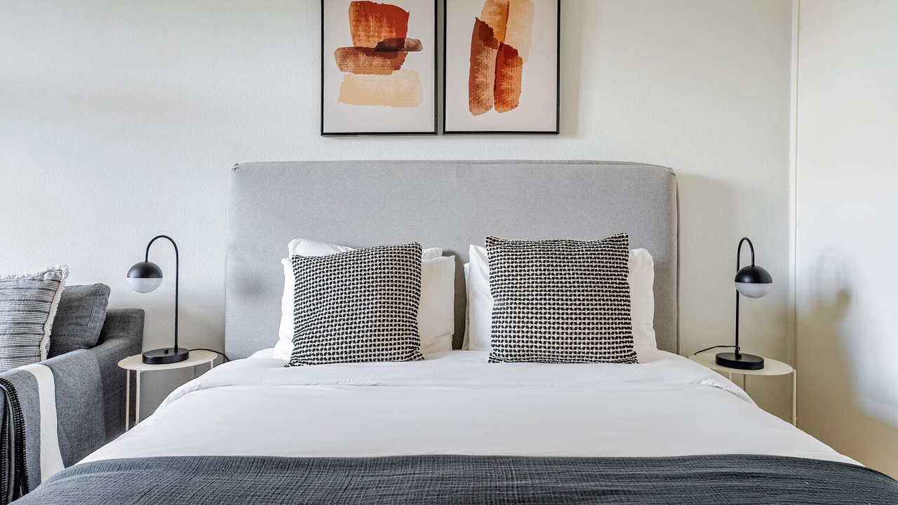 Photo of Bedroom in Basel City Centre