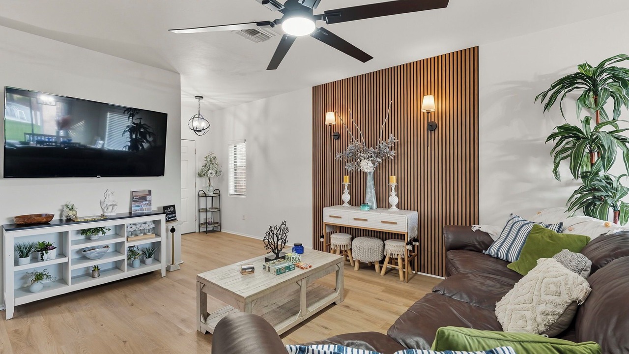 Photo of Livingroom in Tucson