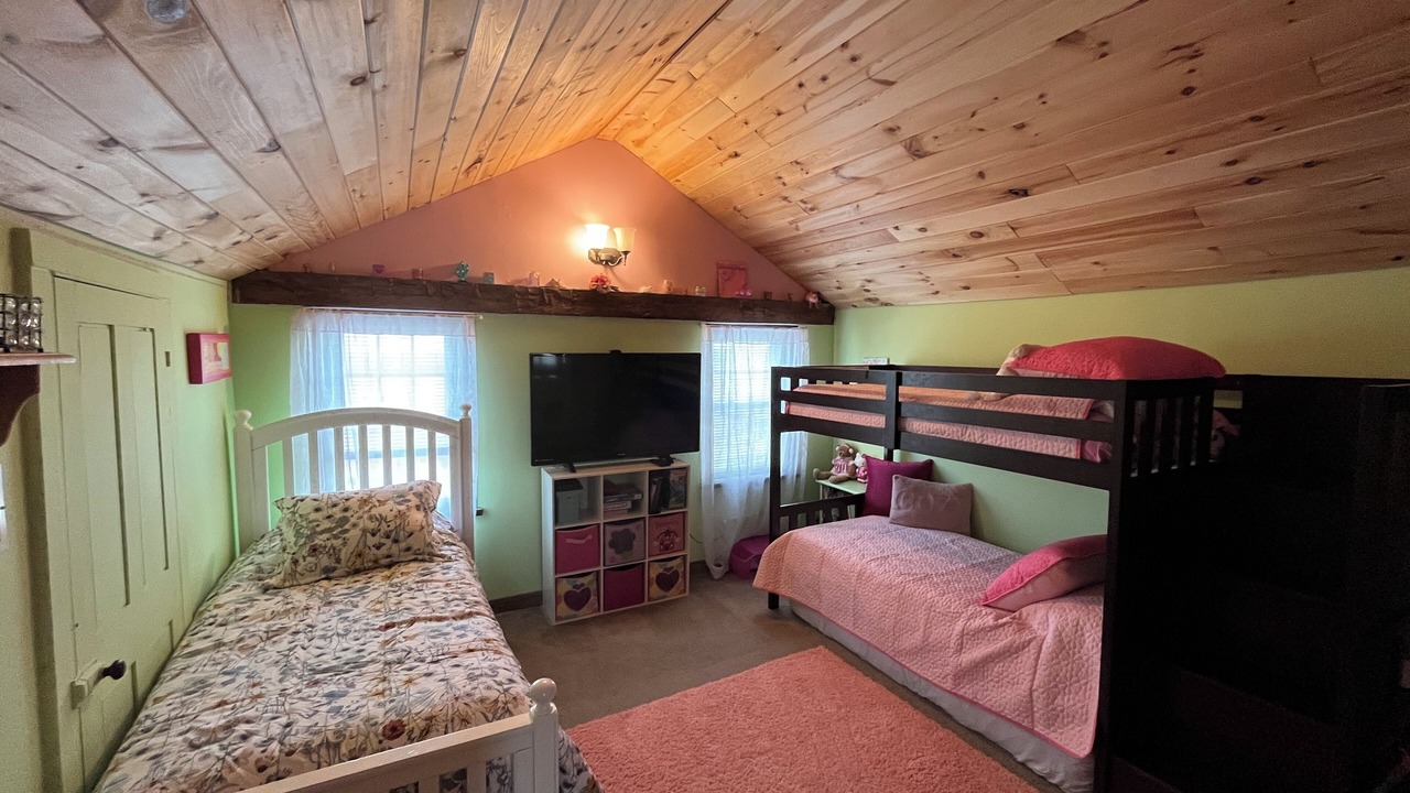 Photo of Bedroom in Canandaigua