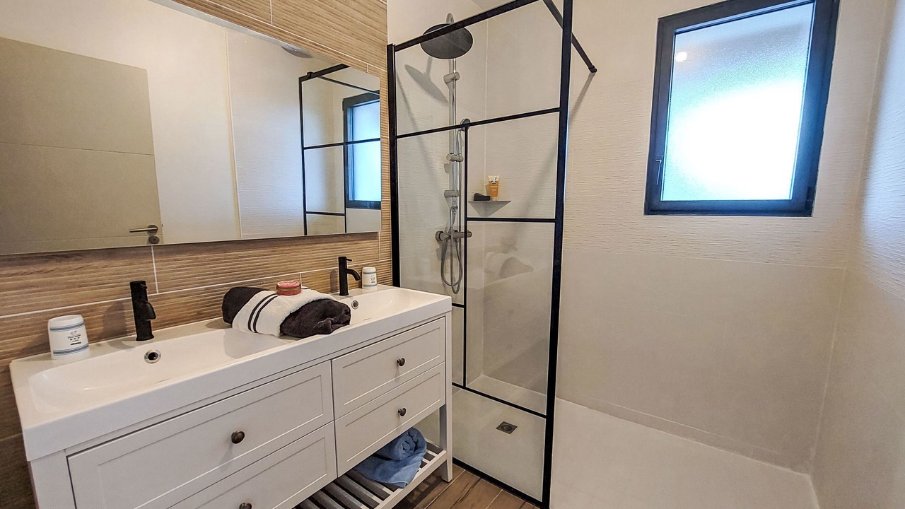 Photo of Bathroom in Pleneuf-Val-Andre