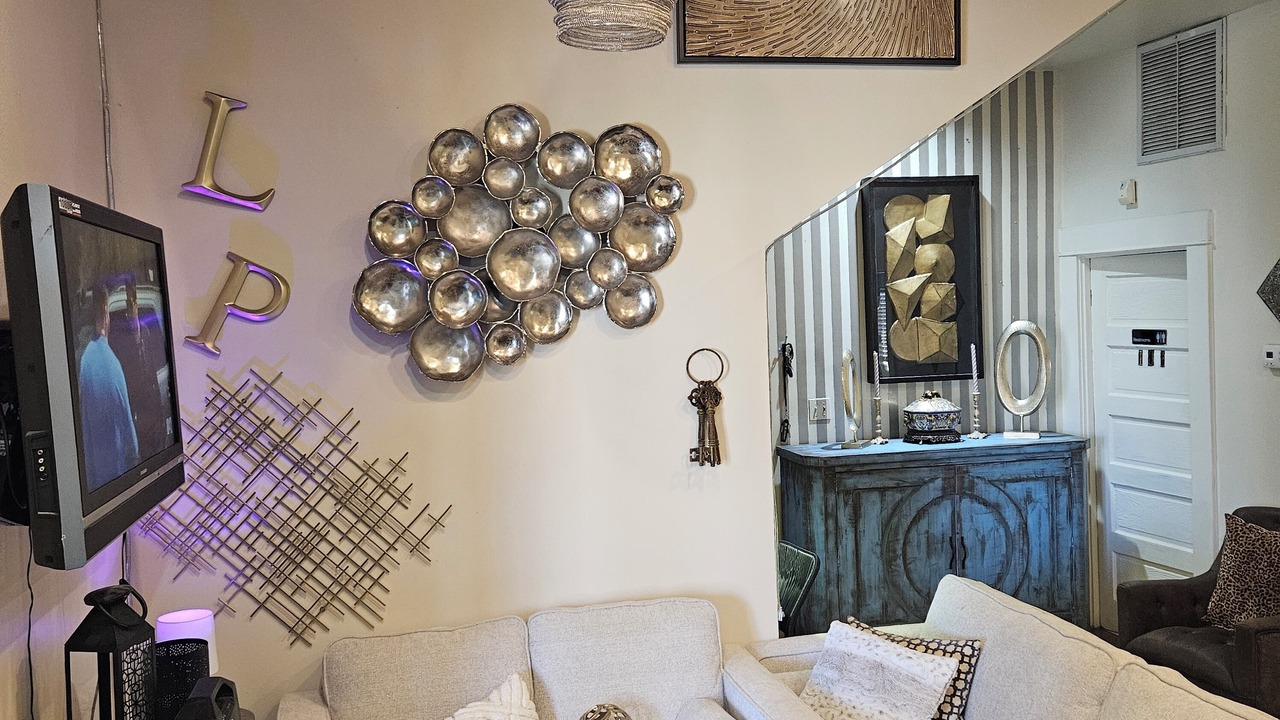 Photo of Livingroom in Shaw