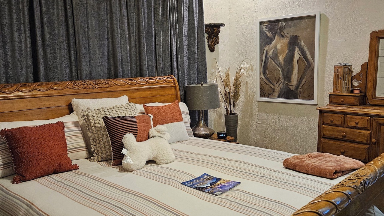 Photo of Bedroom in Shaw