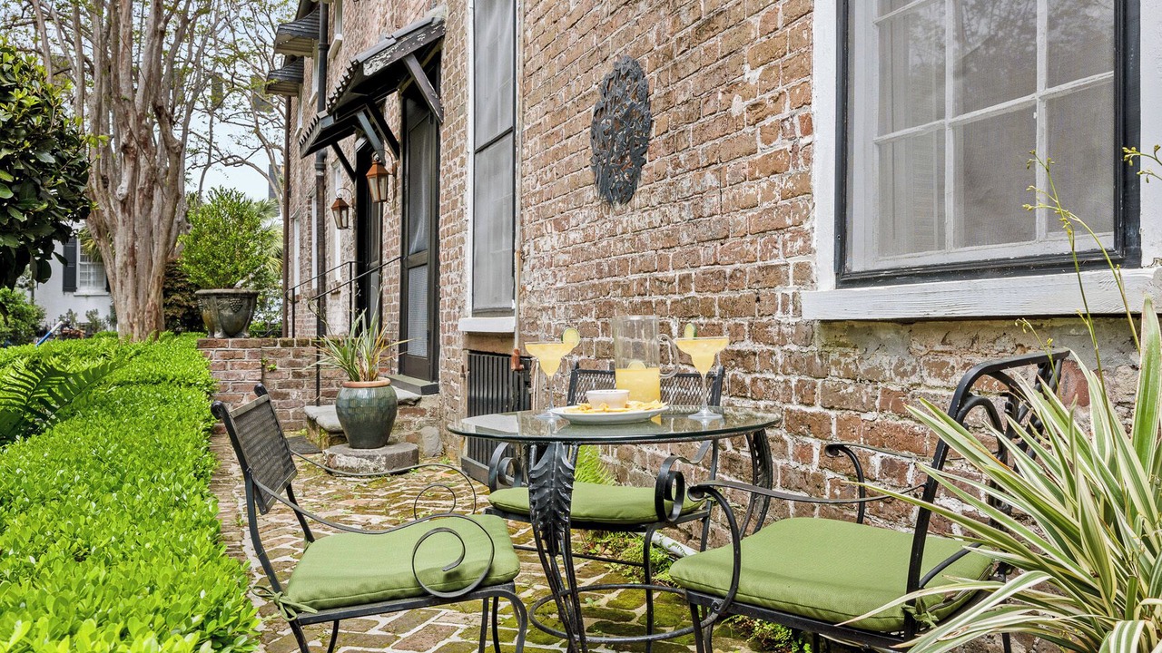 Photo of Others in French Quarter