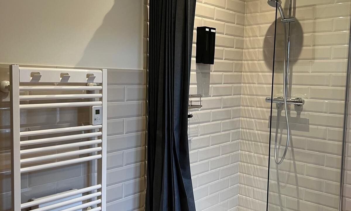 Photo of Bathroom in Roujan