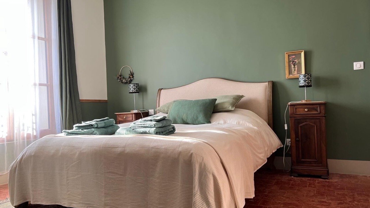 Photo of Bedroom in Roujan