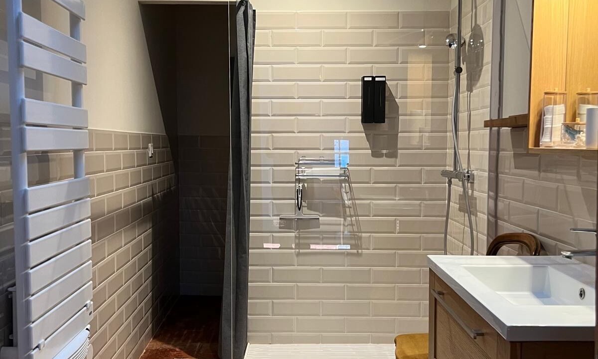 Photo of Bathroom in Roujan