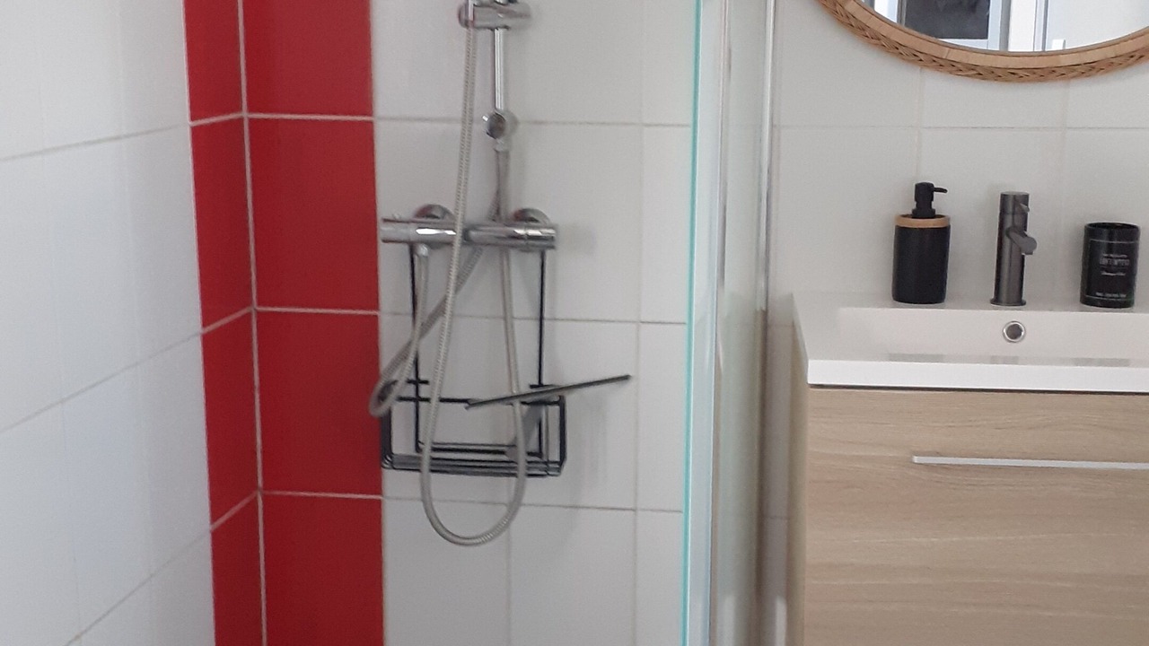 Photo of Bathroom in Ver-sur-Mer