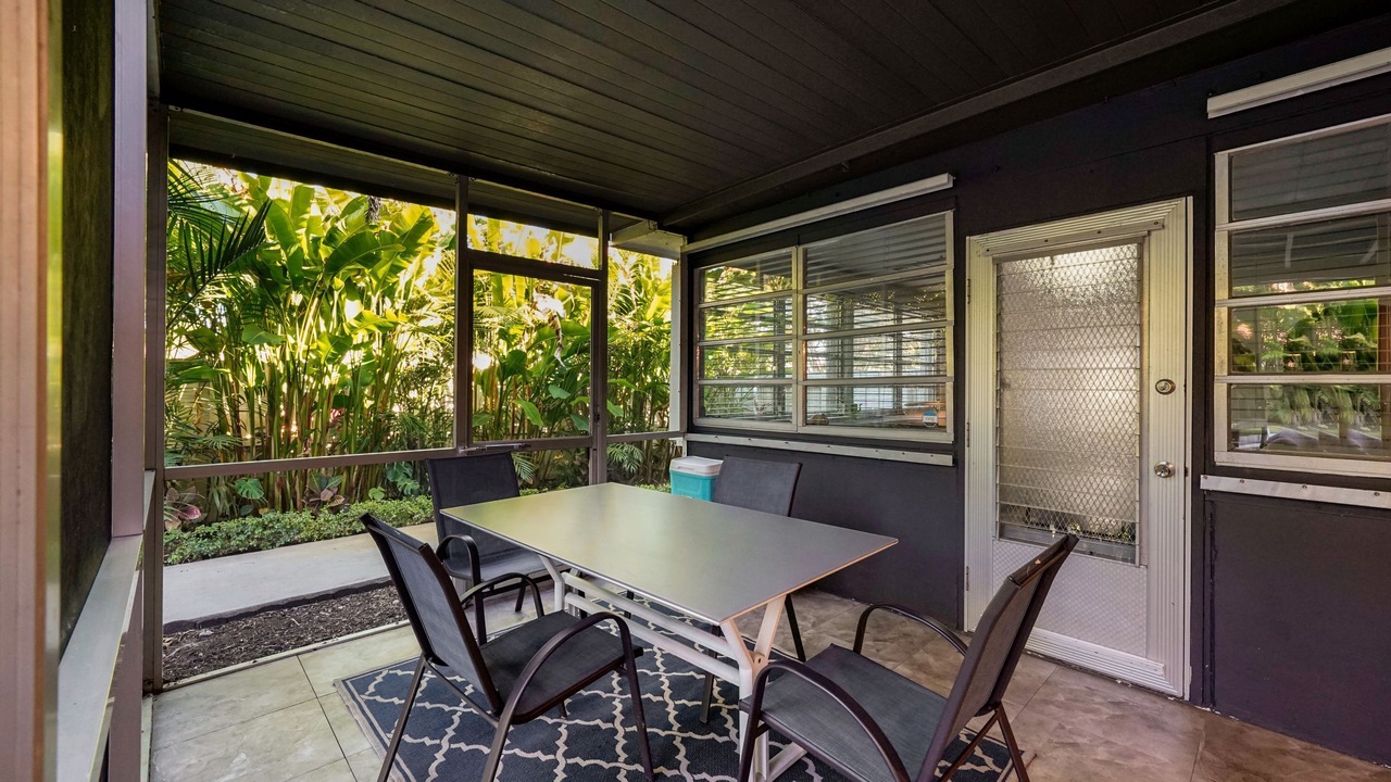 Photo of Outdoor in Hollywood