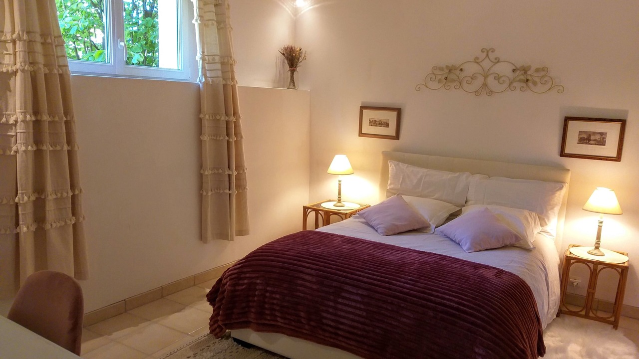 Photo of Bedroom in Champeaux