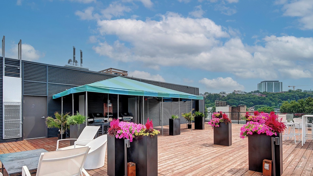 Photo of Patio Balcony in La Cite-Limoilou