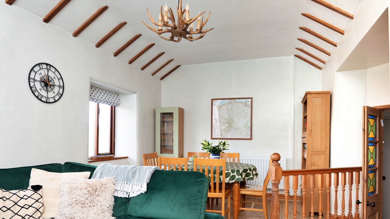 Photo of Livingroom in Denbigh