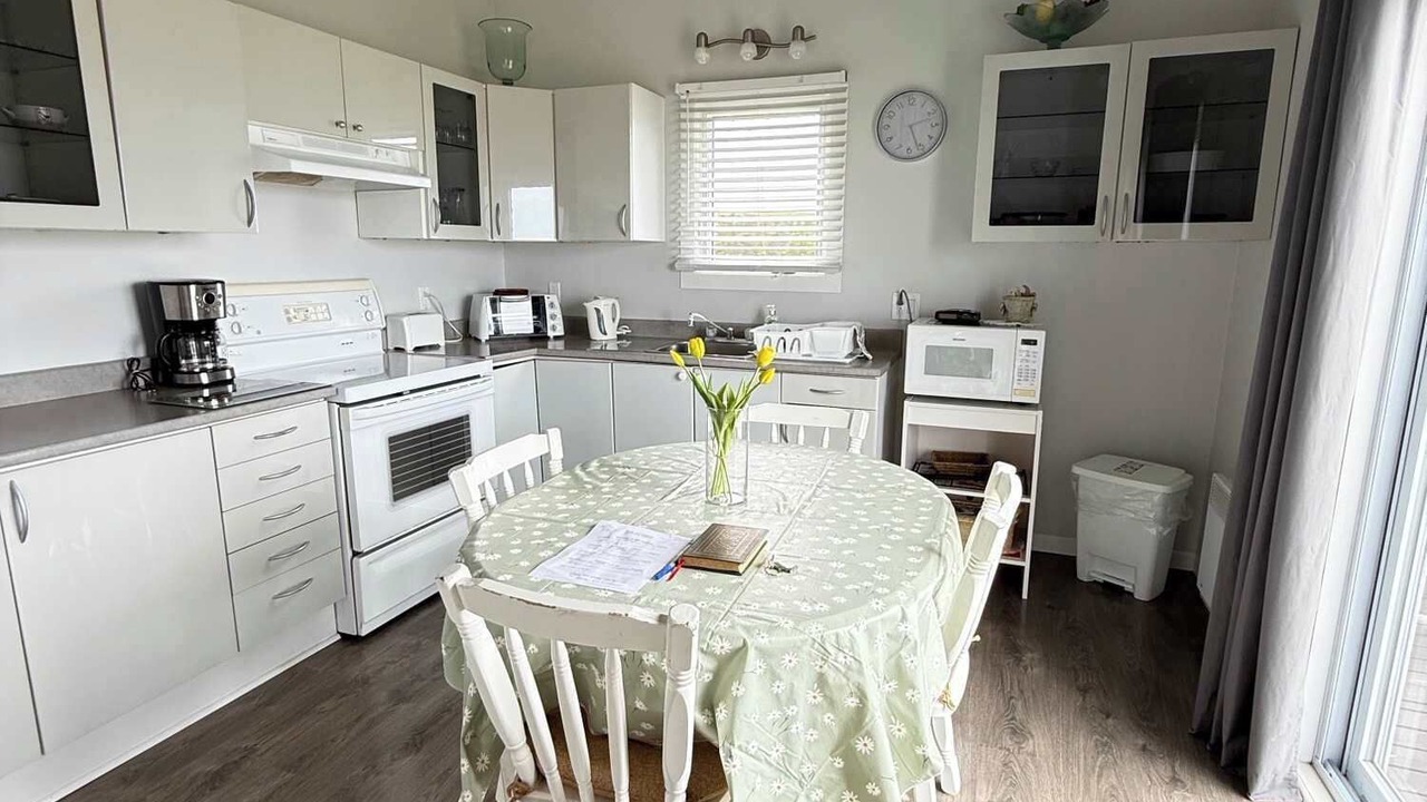 Photo of Kitchen in Havre-aux-Maisons