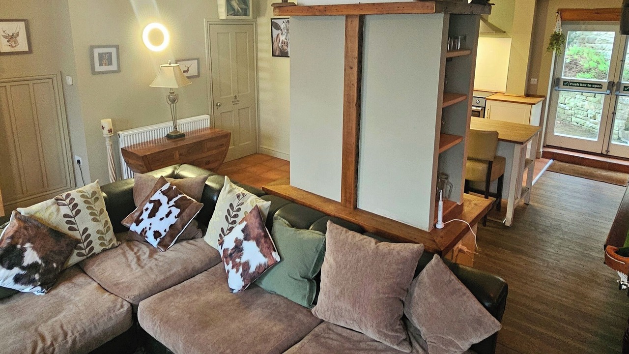 Photo of Livingroom in Catton