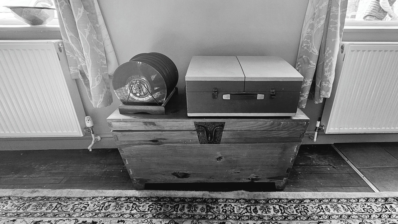 Photo of Others in Catton