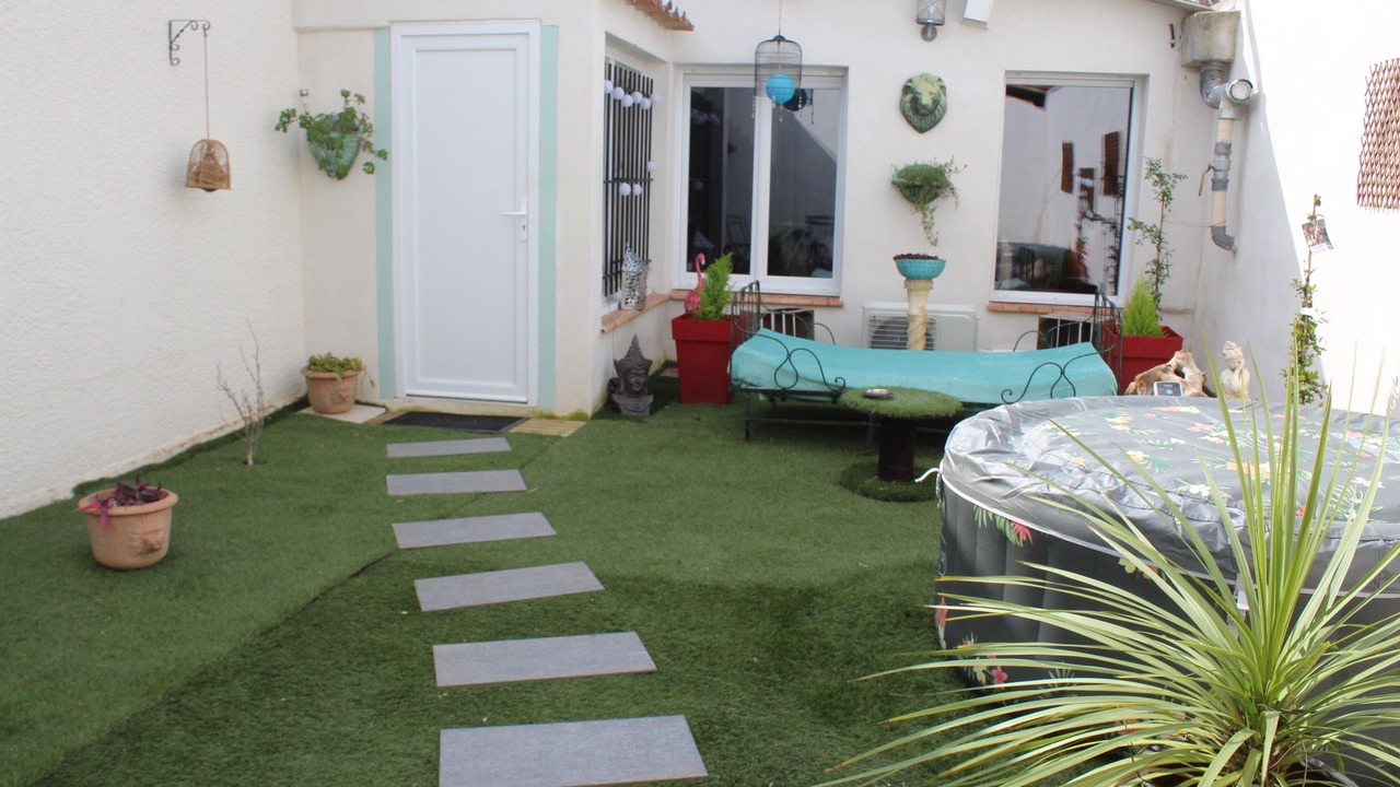 Photo of Patio Balcony in Peyriac-de-Mer
