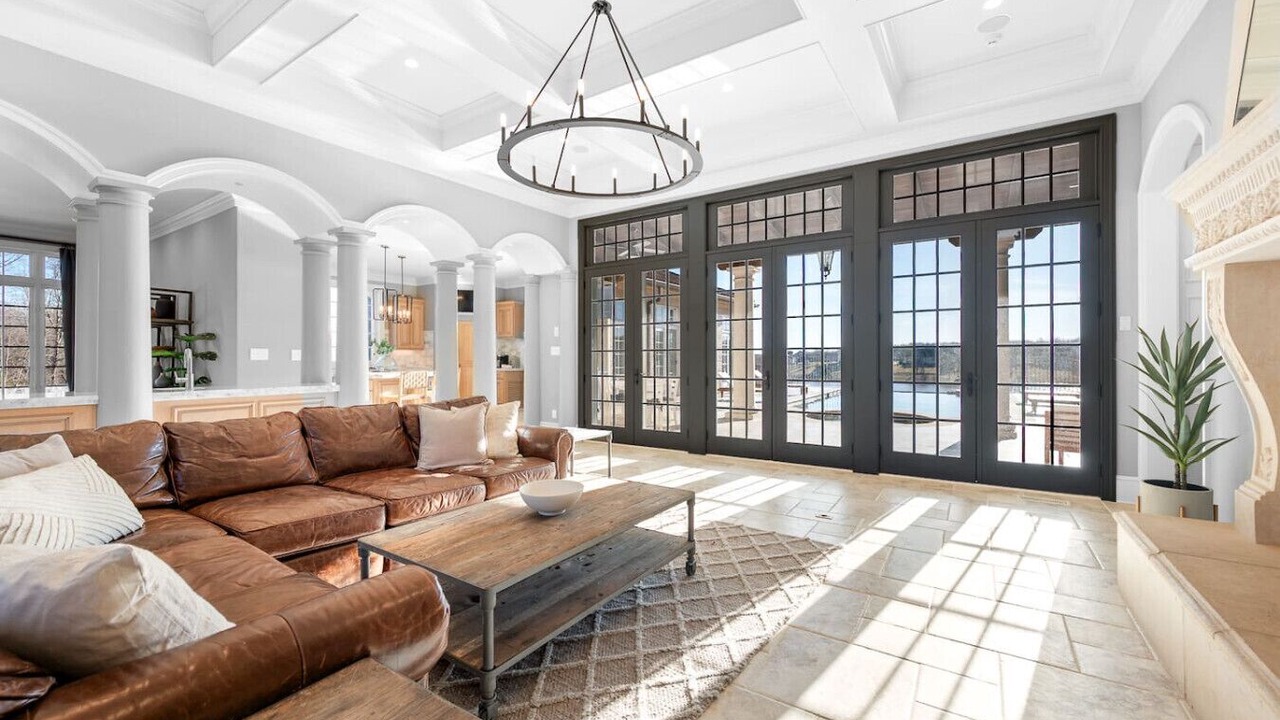 Photo of Livingroom in Forest