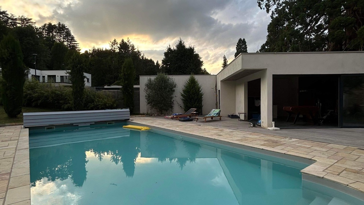 Photo of Outdoor in Saint-Genest-Lerpt