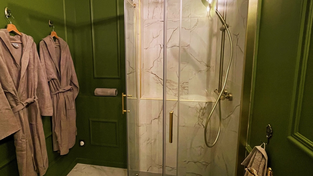 Photo of Bathroom in Saint-Genest-Lerpt