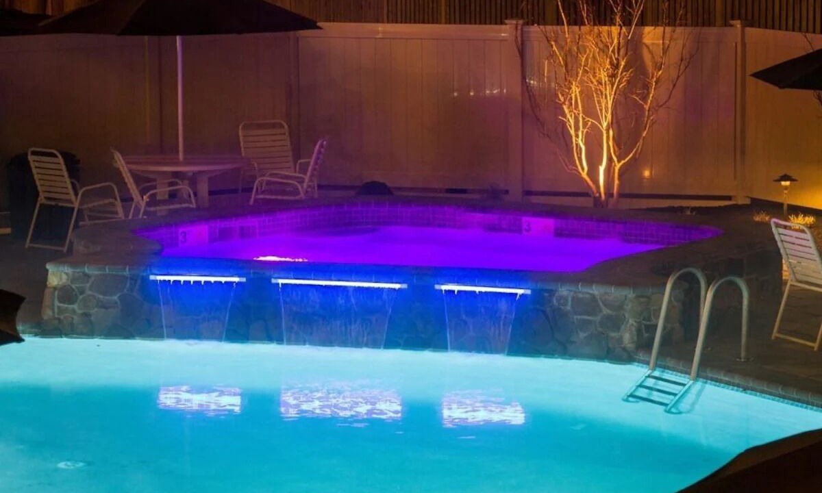 Photo of Outdoor in Avalon