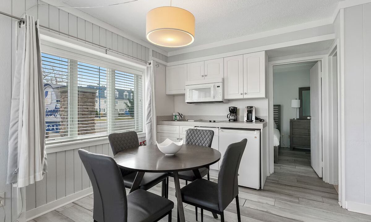 Photo of Kitchen in Avalon