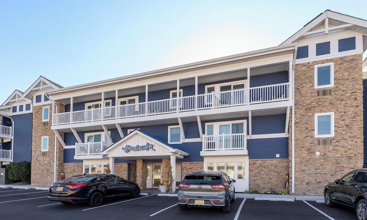 Photo of Outdoor in Avalon