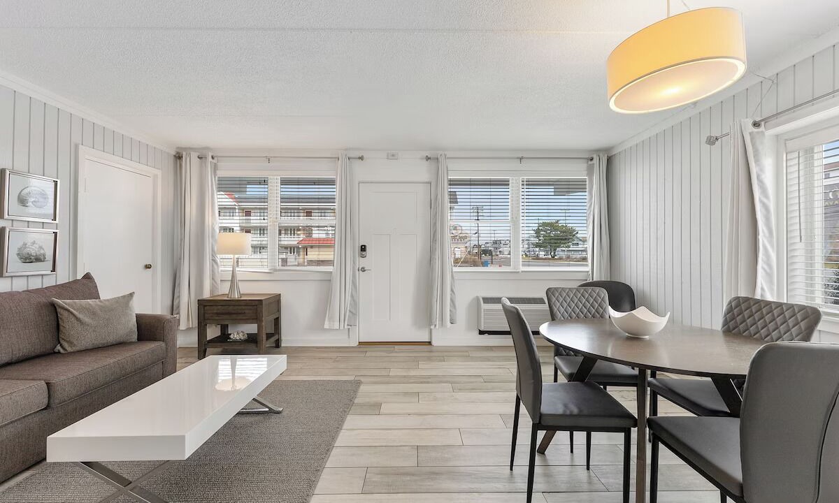 Photo of Others in Avalon